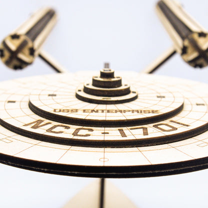 Puzzle 3D in Legno Uss Enterprice